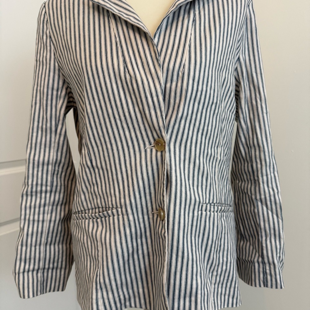 Evereve Navy and White‎ Striped Blazer - Picture 3 of 13